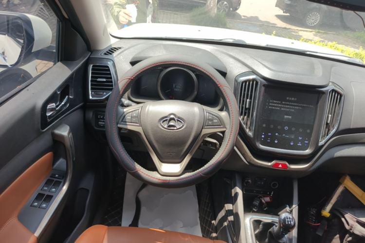 Used CHANGAN OSHAN CX70 2017 1.6L Manual Elite Model Steering Wheel