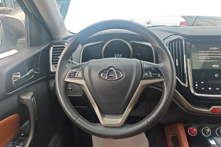 Used CHANGAN OSHAN CX70 2017 Facelifted CX70T 1.5T Automatic Zunqing Edition Steering Wheel