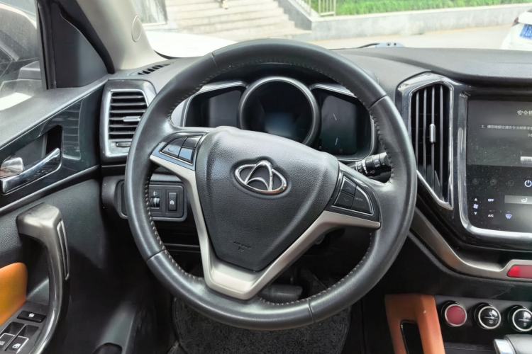 Used CHANGAN OSHAN CX70 2017 Facelifted CX70T 1.5T Automatic Luxury Edition Steering Wheel