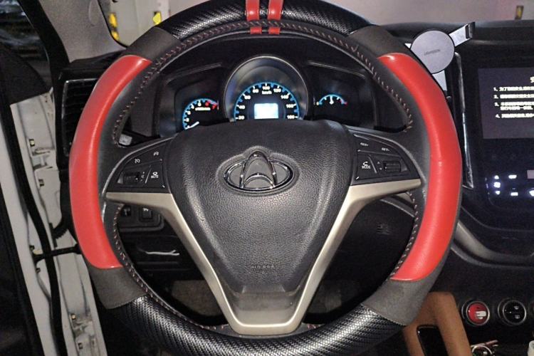 Used CHANGAN OSHAN CX70 2017 Facelifted CX70T 1.5T Automatic Zunqing Edition Steering Wheel