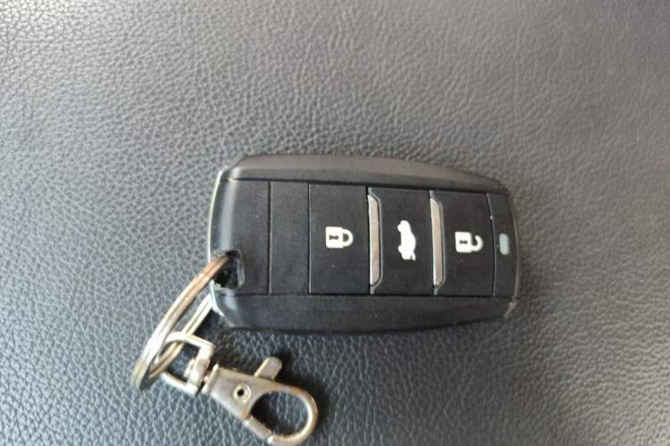 Used CHANGAN OSHAN CX70 2017 CX70T 1.5T Manual Zunqing Edition Vehicle Key