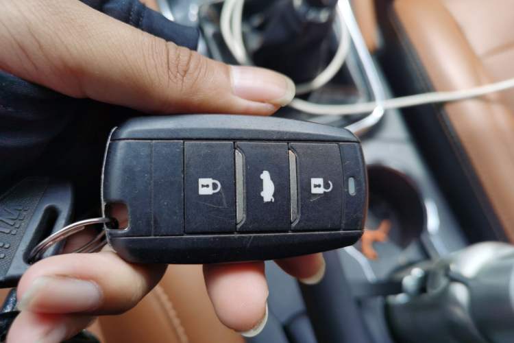 Used CHANGAN OSHAN CX70 2017 CX70T 1.5T Manual High-Performance Edition Vehicle Key