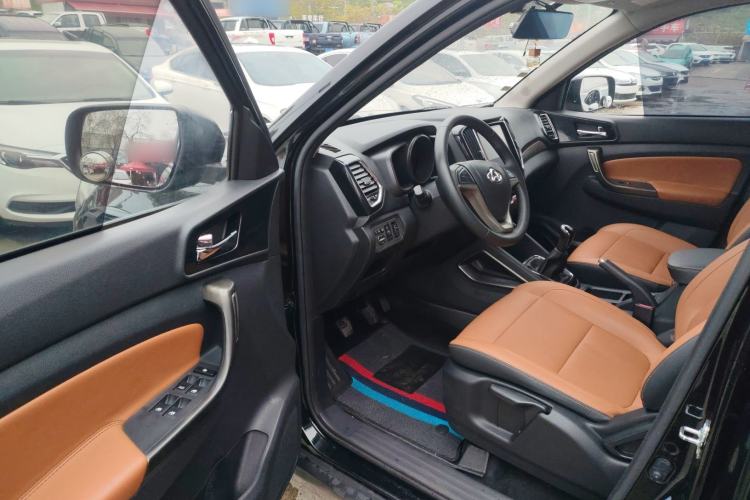 Used CHANGAN OSHAN CX70 2018 1.6L Manual Prestige Model Driver Seat
