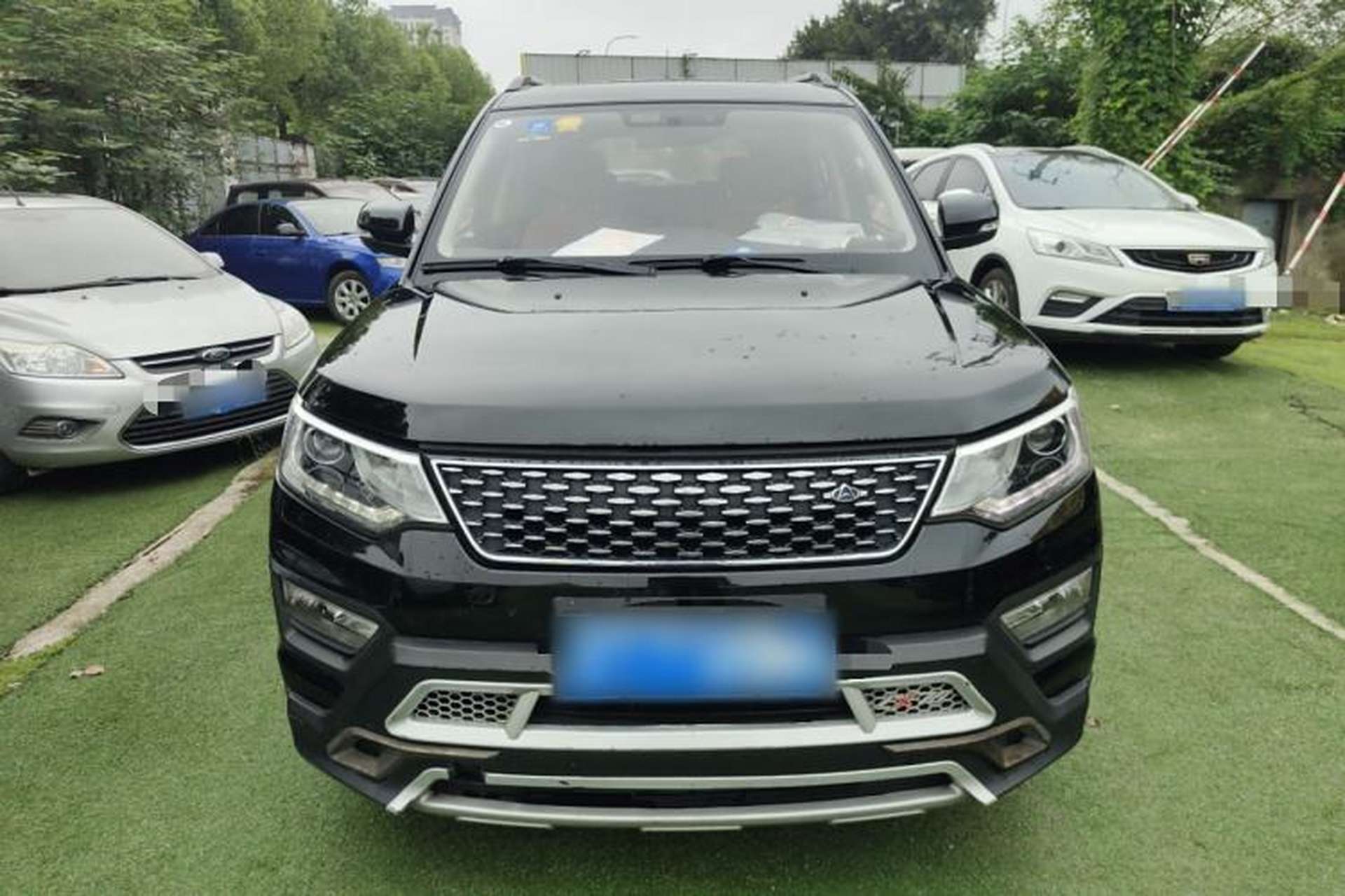 Used CHANGAN OSHAN CX70 2018 CX70T 1.5T Automatic Comfort Edition Front