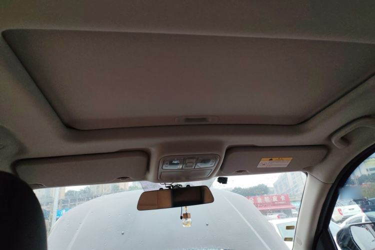 Used CHANGAN OSHAN CX70 2018 1.6L Manual Prestige Model Headliner