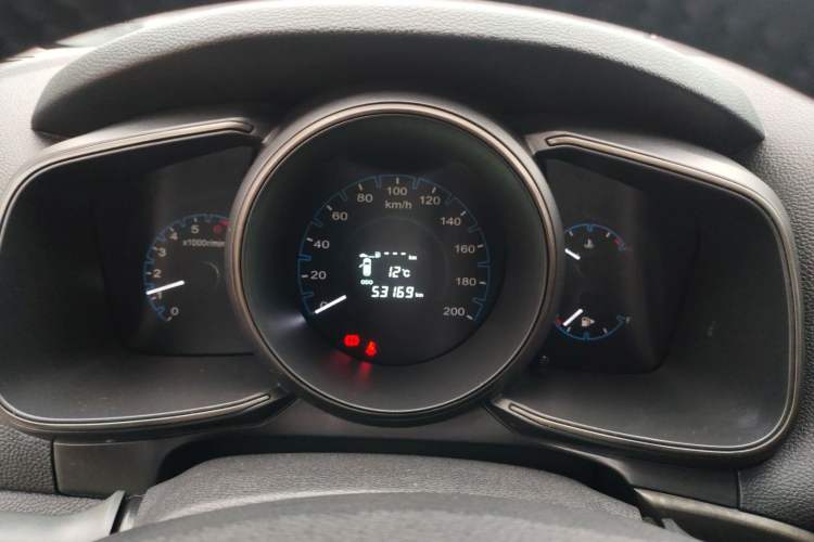 Used CHANGAN OSHAN CX70 2018 1.6L Manual Prestige Model Instrument Cluster