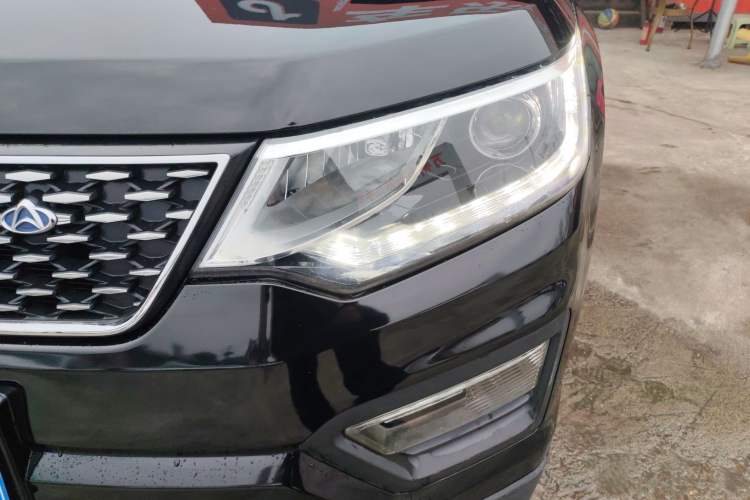 Used CHANGAN OSHAN CX70 2018 1.6L Manual Prestige Model Left Front Headlight