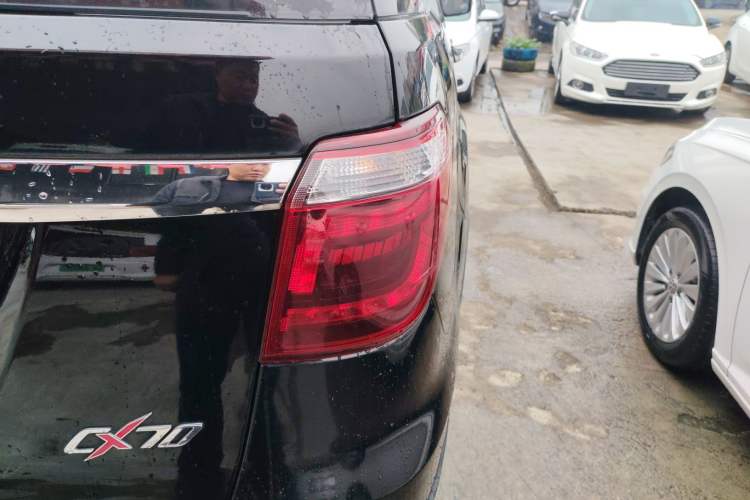Used CHANGAN OSHAN CX70 2018 1.6L Manual Prestige Model Right Rear Taillight