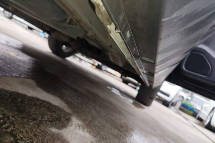 Used CHANGAN OSHAN CX70 2018 1.6L Manual Prestige Model Right Side Sill
