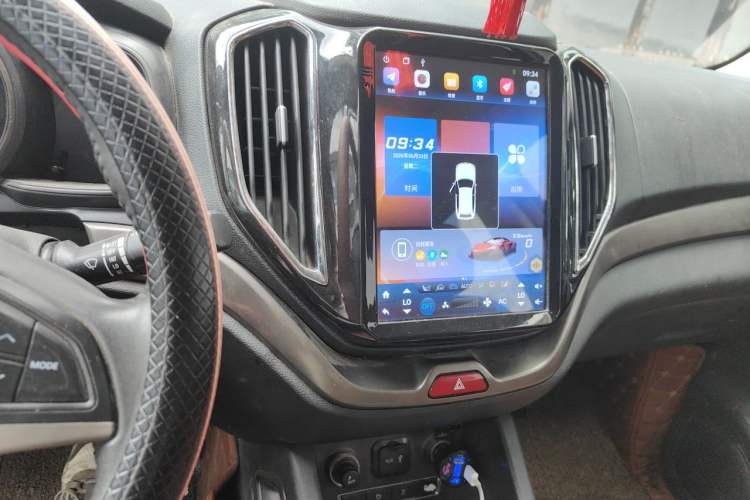 Used CHANGAN OSHAN CX70 2018 Revised Version 1.6L Manual Prestige Edition Audio And AC Panel