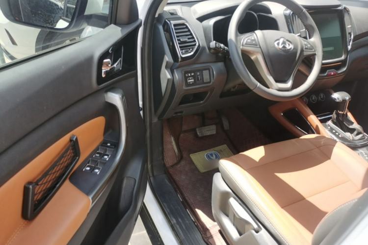 Used CHANGAN OSHAN CX70 2018 CX70T 1.5T Automatic Comfort Edition Driver Seat