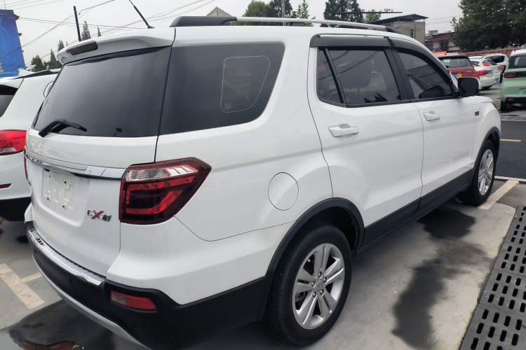 Used CHANGAN OSHAN CX70 2018 CX70T 1.5T Automatic Tianqing Edition Exterior 5