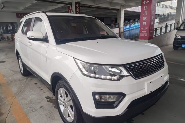 Used CHANGAN OSHAN CX70 2018 CX70T 1.5T Automatic Comfort Edition Front Right 45 Deg