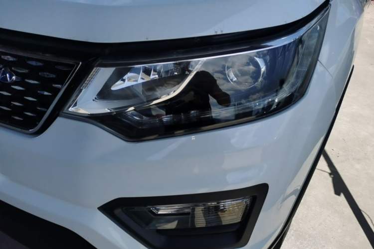 Used CHANGAN OSHAN CX70 2018 CX70T 1.5T Automatic Comfort Edition Left Front Headlight