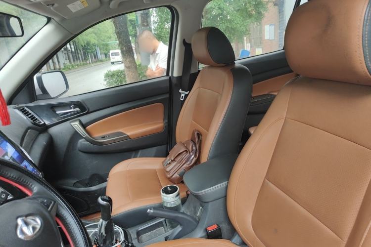 Used CHANGAN OSHAN CX70 2018 Revised Version 1.6L Manual Prestige Edition Left Front Seat