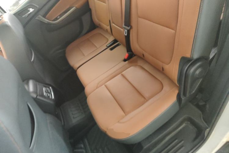 Used CHANGAN OSHAN CX70 2018 CX70T 1.5T Automatic Tianqing Edition Left Rear Seat