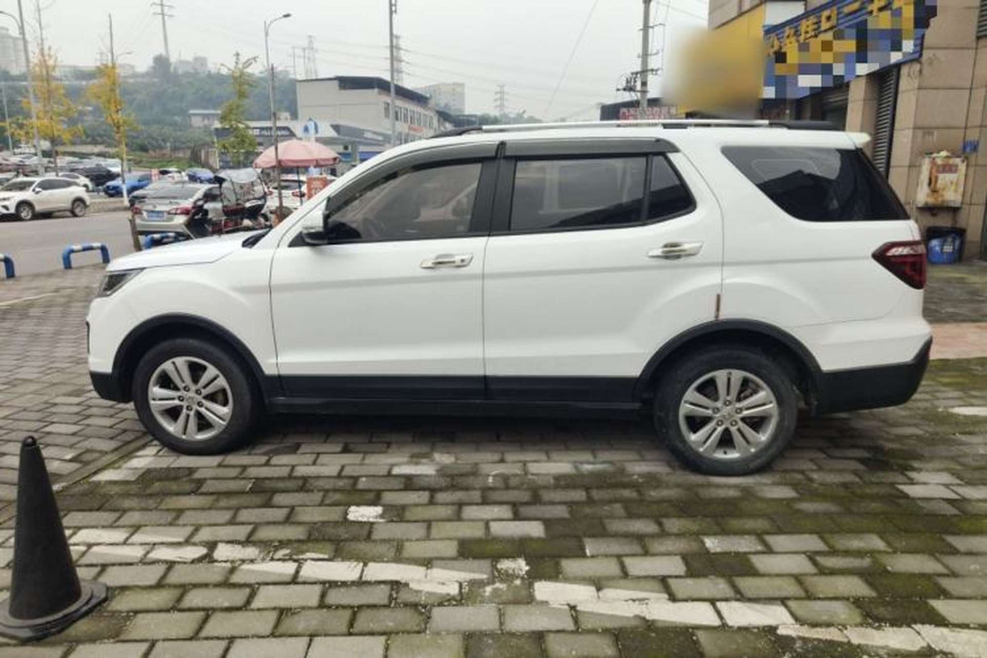 Used CHANGAN OSHAN CX70 2018 1.6L Manual Prestige Model Left Side