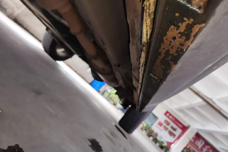 Used CHANGAN OSHAN CX70 2018 CX70T 1.5T Automatic Comfort Edition Left Side Sill