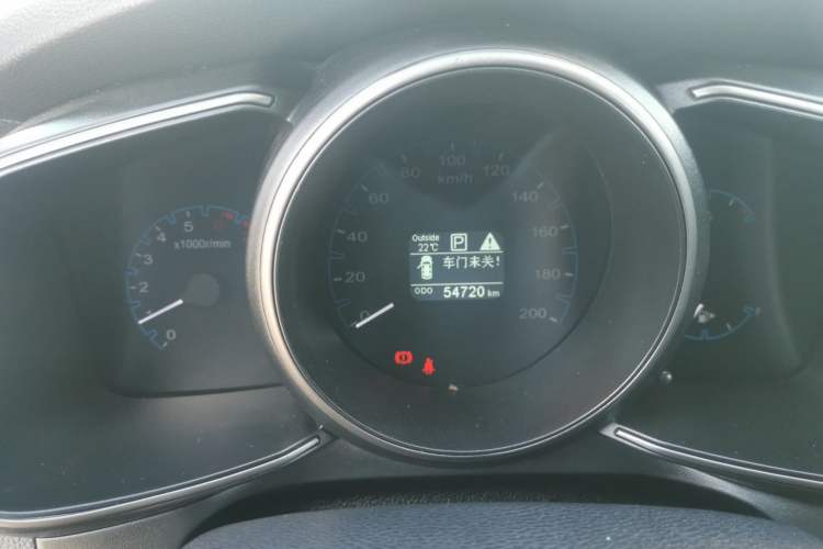 Used CHANGAN OSHAN CX70 2018 CX70T 1.5T Automatic Comfort Edition Odometer Close Up