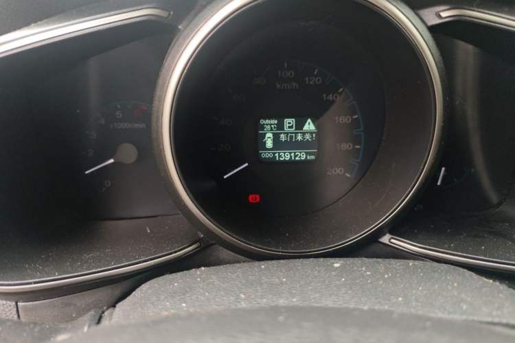 Used CHANGAN OSHAN CX70 2018 CX70T 1.5T Automatic Comfort Edition Odometer Close Up