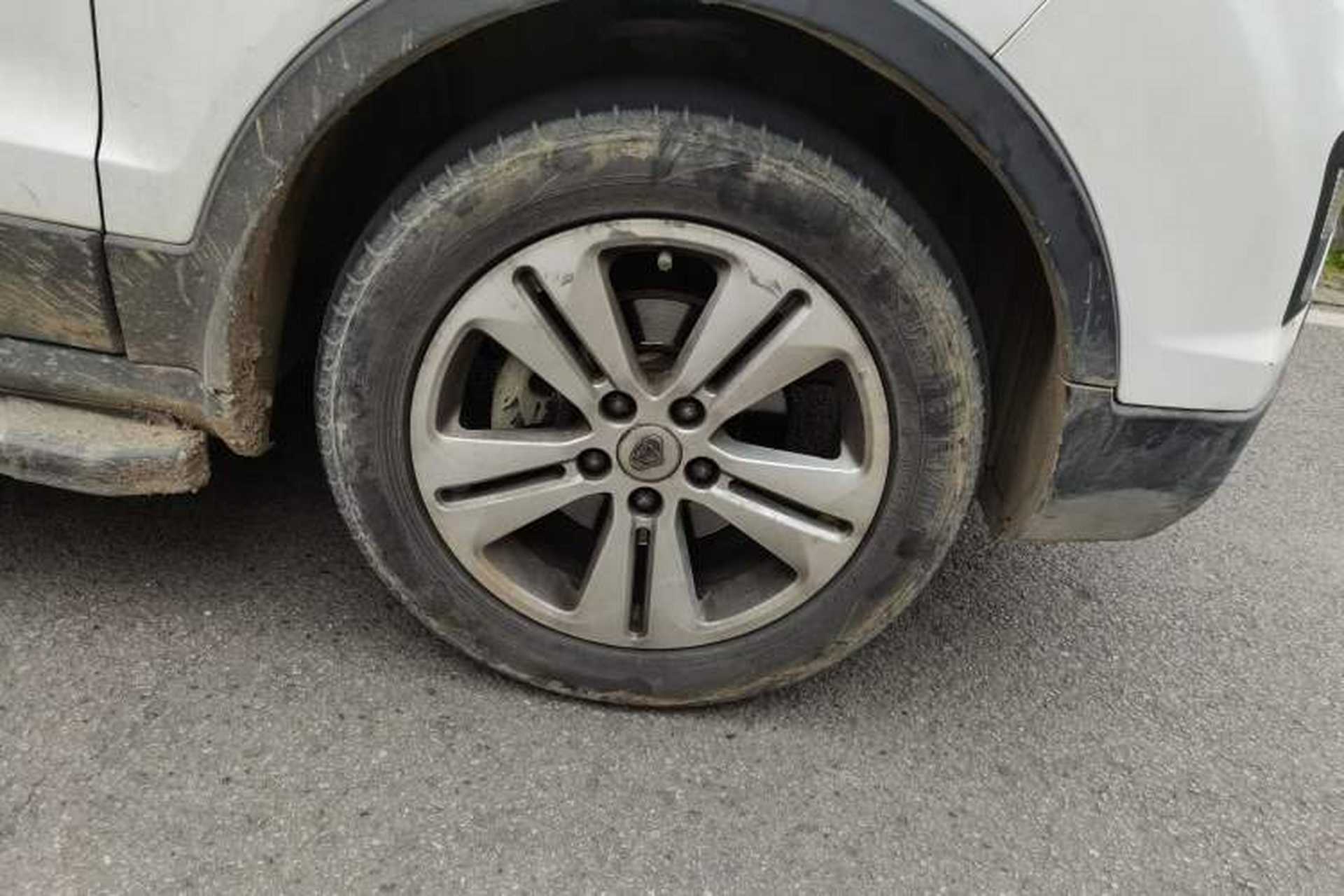 Used CHANGAN OSHAN CX70 2018 CX70T 1.5T Automatic Comfort Edition Right Front Wheel Hub