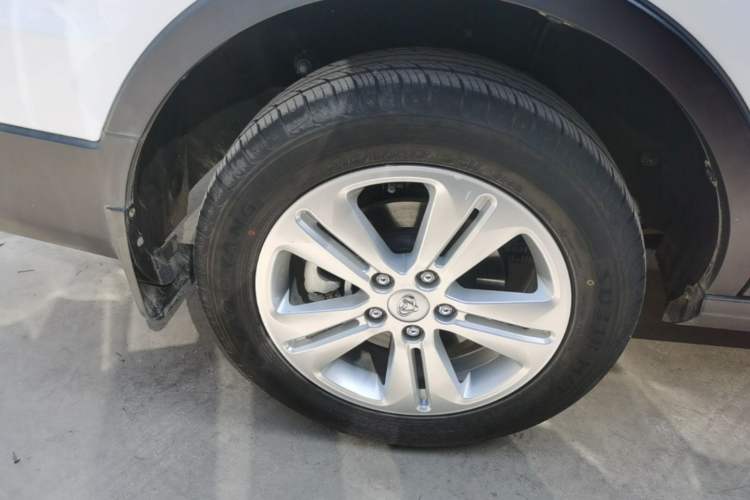 Used CHANGAN OSHAN CX70 2018 CX70T 1.5T Automatic Comfort Edition Right Rear Wheel Hub