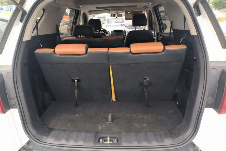 Used CHANGAN OSHAN CX70 2018 CX70T 1.5T Automatic Tianqing Edition Trunk