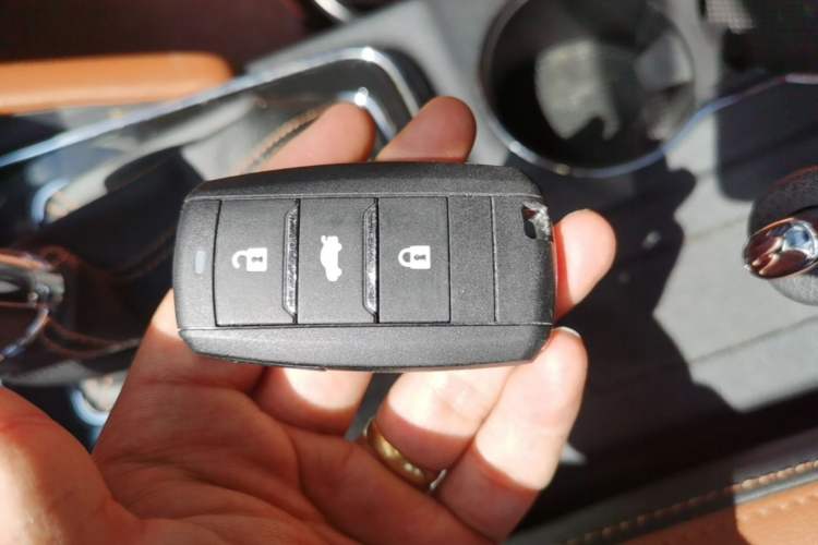 Used CHANGAN OSHAN CX70 2018 CX70T 1.5T Automatic Comfort Edition Vehicle Key