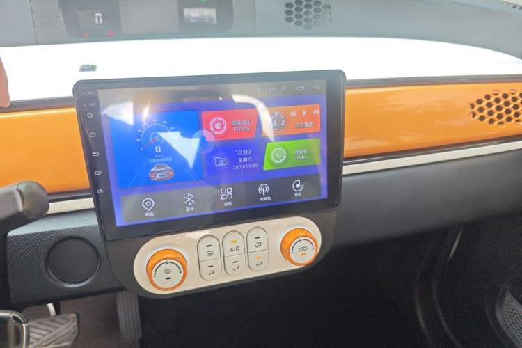 Used CHANGAN OSHAN Nio Ⅱ 2019 Smart Model Audio And AC Panel