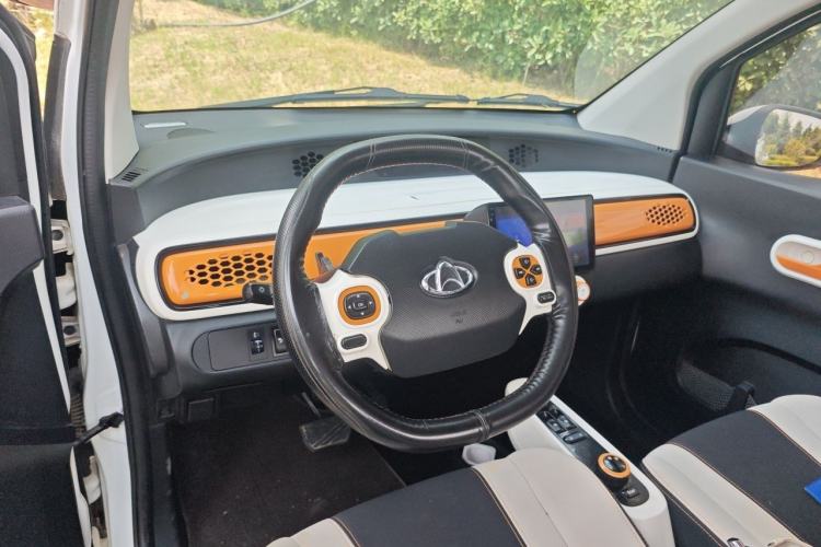 Used CHANGAN OSHAN Nio Ⅱ 2019 Smart Model Center Console