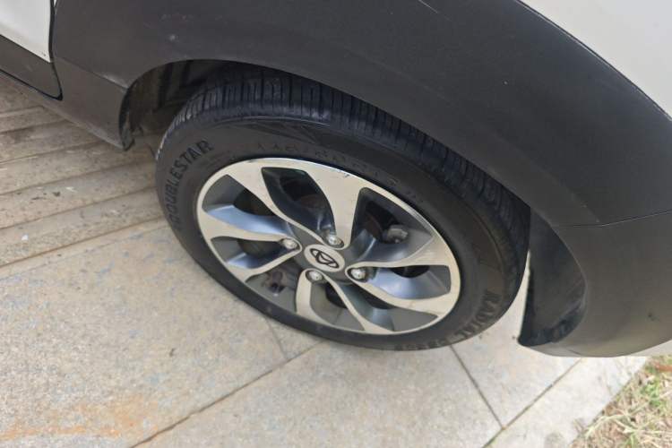 Used CHANGAN OSHAN Nio Ⅱ 2019 Smart Model Right Front Wheel Hub