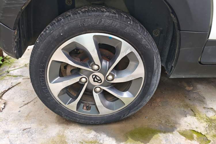Used CHANGAN OSHAN Nio Ⅱ 2019 Lingyue Model Right Rear Wheel Hub