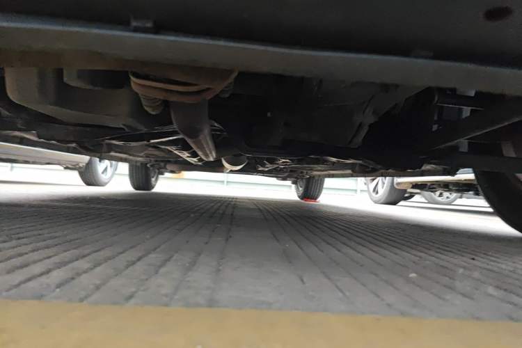 Used CHANGAN OSHAN Olisway 2013 1.2L Manual Elite Model Chassis Front