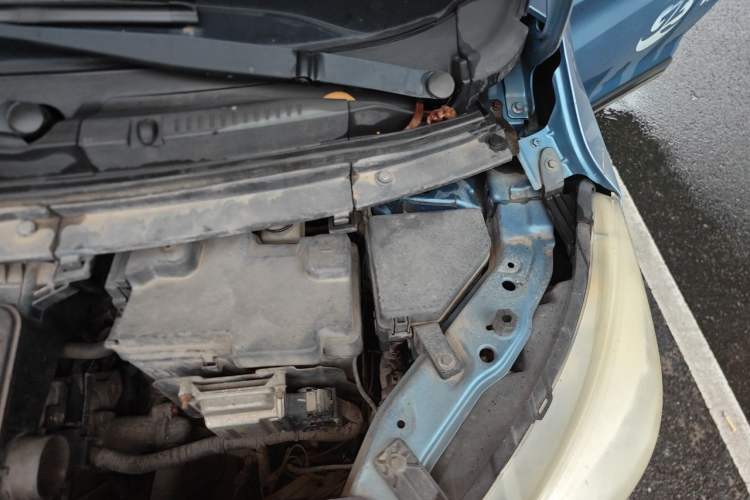 Used CHANGAN OSHAN Olisway 2013 1.4L Manual Jingxiang Model Engine Bay Left