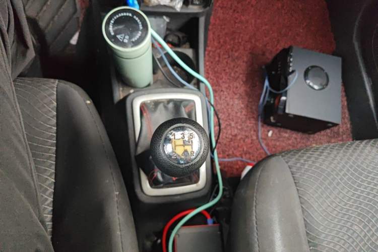 Used CHANGAN OSHAN Olisway 2013 1.2L Manual Elite Model Gear Lever