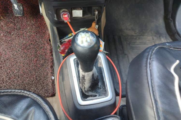 Used CHANGAN OSHAN Olisway 2013 1.2L Manual Elite Model Gear Lever