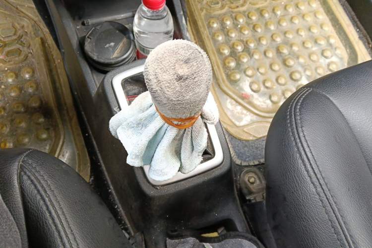 Used CHANGAN OSHAN Olisway 2013 1.4L Manual Jingxiang Model Gear Lever