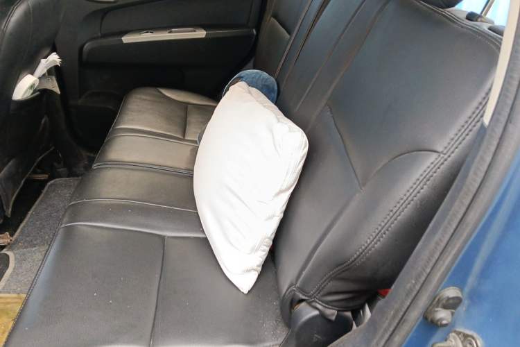 Used CHANGAN OSHAN Olisway 2013 1.4L Manual Jingxiang Model Left Rear Seat