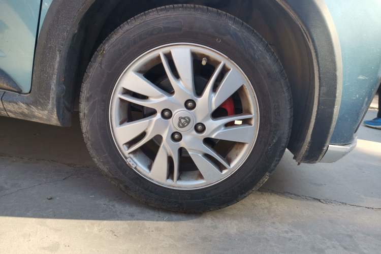 Used CHANGAN OSHAN Olisway 2013 1.4L Manual Jingxiang Model Right Front Wheel Hub
