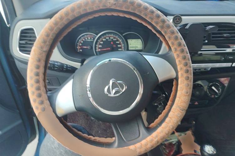 Used CHANGAN OSHAN Olisway 2013 1.2L Manual Elite Model Steering Wheel