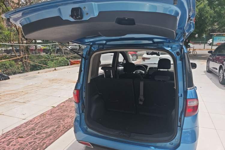 Used CHANGAN OSHAN Olisway 2013 1.2L Manual Elite Model Trunk