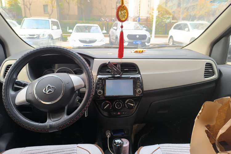 Used CHANGAN OSHAN Olisway 2013 1.4L Manual Jingxiang Model Center Console