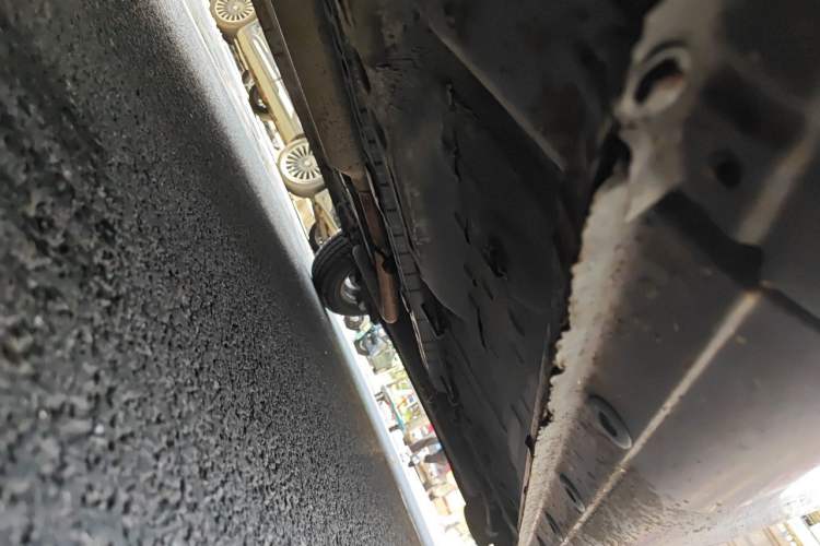 Used CHANGAN OSHAN Olisway 2013 1.2L Manual Comfort Model Chassis Front Left