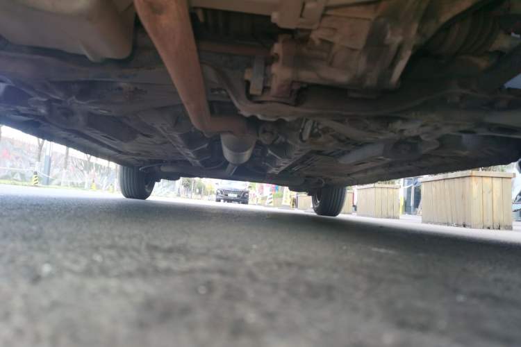 Used CHANGAN OSHAN Olisway 2013 1.2L Manual Comfort Model Chassis Front