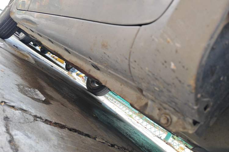 Used CHANGAN OSHAN Olisway 2013 1.2L Manual Elite Model Chassis Front Right