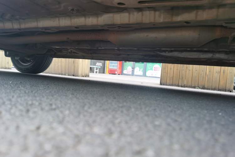 Used CHANGAN OSHAN Olisway 2013 1.2L Manual Comfort Model Chassis Front Right