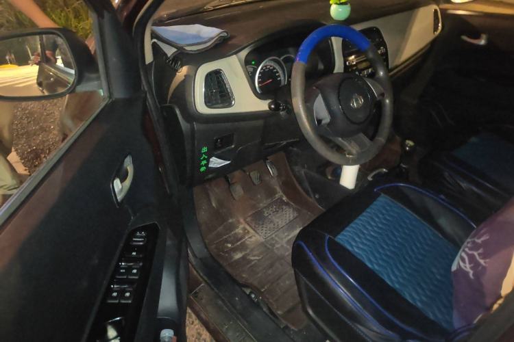 Used CHANGAN OSHAN Olisway 2013 1.2L Manual Elite Model Driver Seat