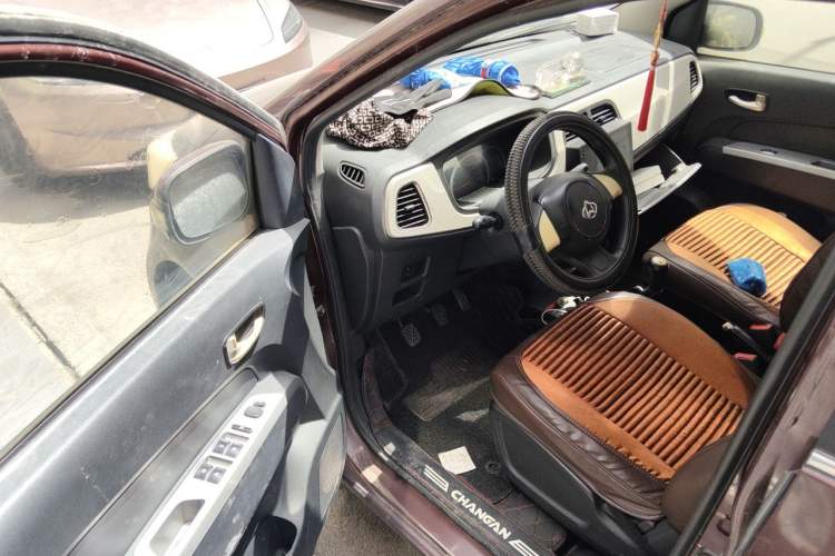 Used CHANGAN OSHAN Olisway 2013 1.2L Manual Elite Model Driver Seat