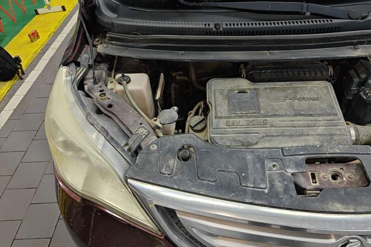 Used CHANGAN OSHAN Olisway 2013 1.4L Manual Jingxiang Model Engine Bay Right