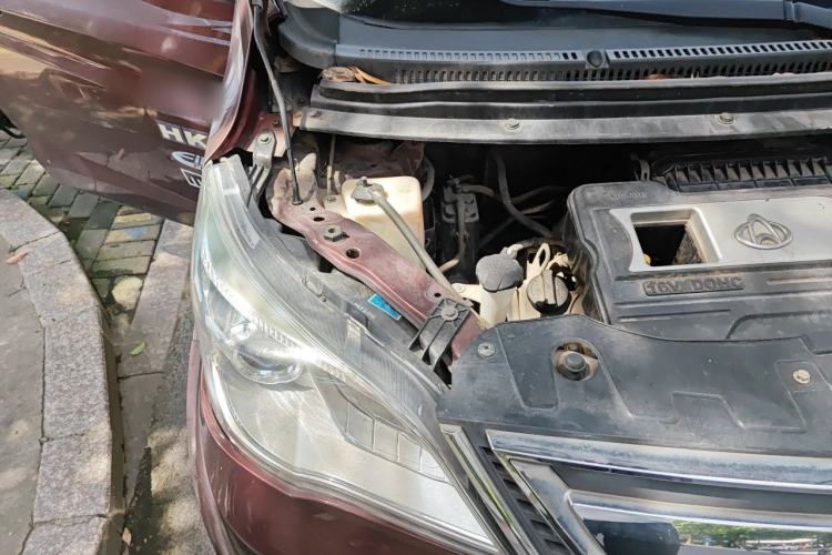 Used CHANGAN OSHAN Olisway 2013 1.2L Manual Comfort Model Engine Bay Right